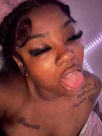 China, 20  female escort, Tri-Cities