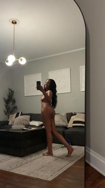 Denise , 23  female escort, Tri-Cities