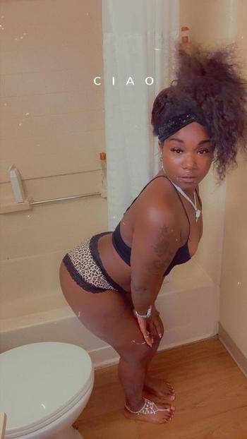 314-763-0806, 28  female escort, Tri-Cities