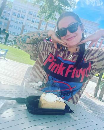 6574826993, female escort, Tri-Cities