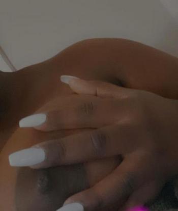 7312768156, female escort, Tri-Cities